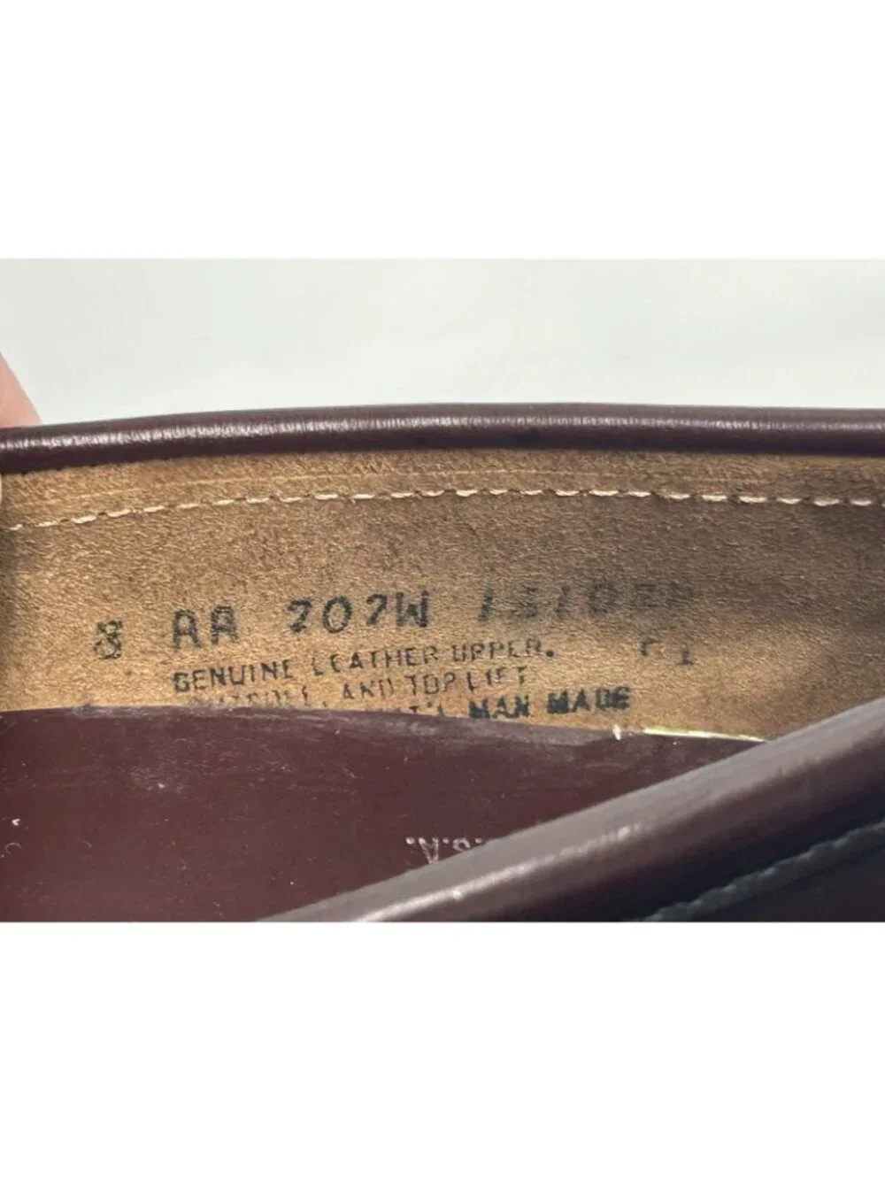G.H. Bass Weejuns Leather Loafers Womens 8 AA Kiltie Oxblood Burgundy USA
